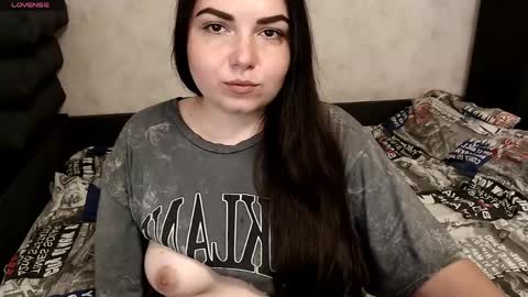 Snapshot of shyadalin chatting on 05.27.26 ShyAdalin online show from 05.27.26