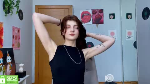 Snapshot of shybella_girl chatting on 02.15.25 Bella online show from 02.15.25