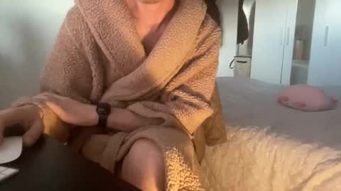 Snapshot of shyboy0533 chatting on 10.30.25 shyboy0533 online show from 10.30.25