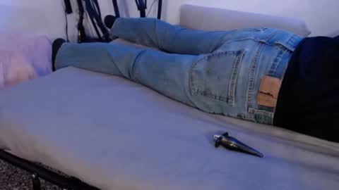 Snapshot of shyboyfu chatting on 02.21.25 Funtimes online show from 02.21.25