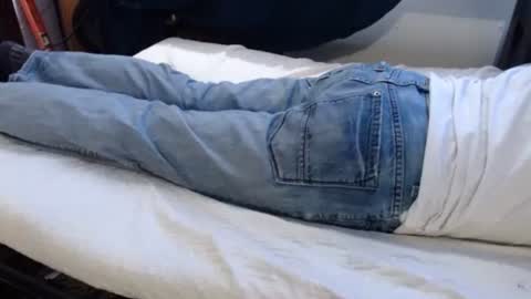 Snapshot of shyboyfu chatting on 11.17.25 Funtimes online show from 11.17.25