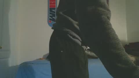 shyboyhugecum2020 online show from 04.11.26