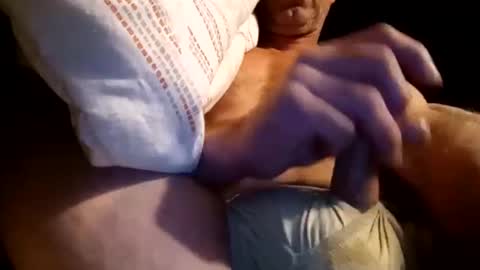 shydude39240 online show from 02.19.25