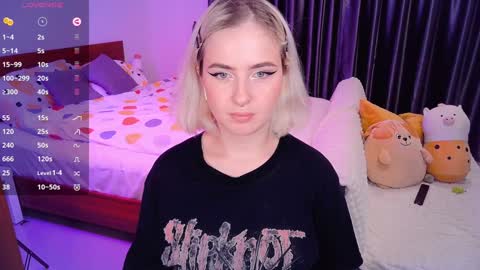 Effie online show from 12.13.24