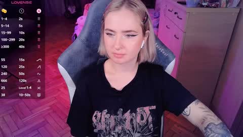 Effie online show from 01.13.25