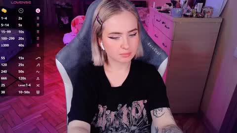 Effie online show from 01.26.25