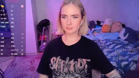 Effie online show from 02.13.25