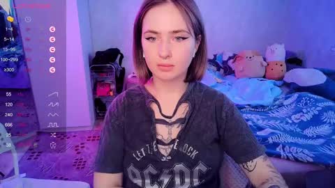 Effie online show from 02.21.25