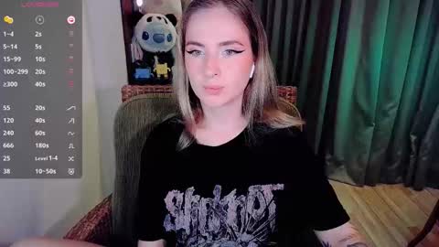 Effie online show from 09.11.25