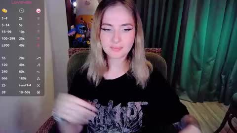 Effie online show from 09.15.25