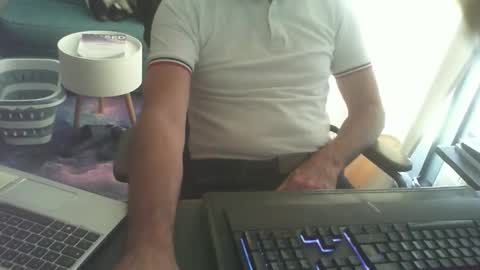 Snapshot of shyfrenchcock chatting on 06.01.26 shyfrenchcock online show from 06.01.26