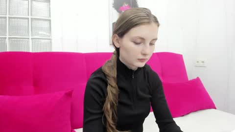 shyly_lisa online show from 05.27.26