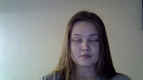 Snapshot of shynesssi chatting on 02.22.25 shynesssi online show from 02.22.25