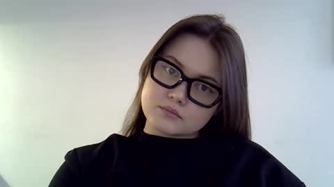 Snapshot of shynesssi chatting on 03.05.25 shynesssi online show from 03.05.25