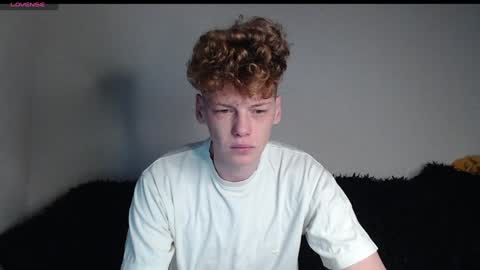 Snapshot of shyredstar chatting on 01.15.25 Tom and Betty online show from 01.15.25