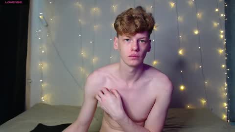 Snapshot of shyredstar chatting on 01.15.25 Tom and Betty online show from 01.15.25