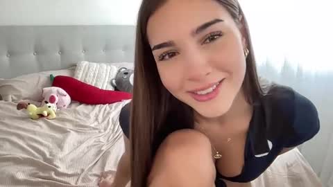 Snapshot of shysashy chatting on 01.14.25 Sasha online show from 01.14.25