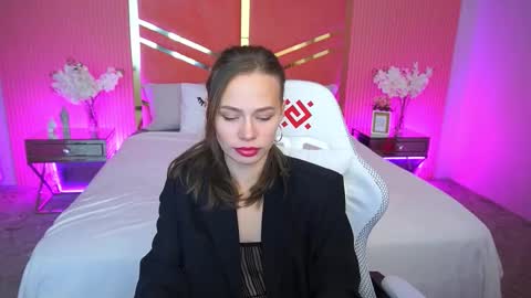 shyysiren online show from 10.01.25