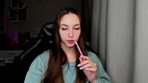 Snapshot of sia0610 chatting on 01.07.26 SIA online show from 01.07.26