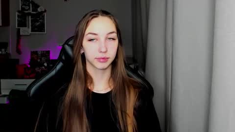 Snapshot of sia0610 chatting on 01.11.26 SIA online show from 01.11.26