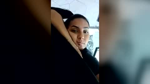 Snapshot of siacavali chatting on 07.28.26 Sia online show from 07.28.26