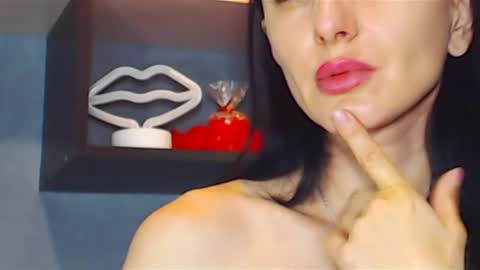 Siaconna online show from 01.21.25