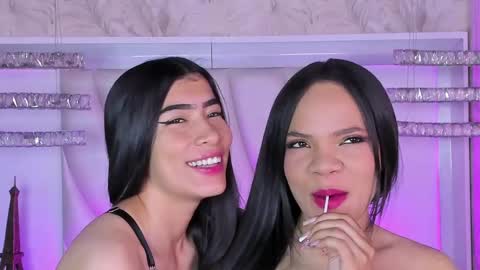 Siara and Zoe tattoo online show from 04.28.26