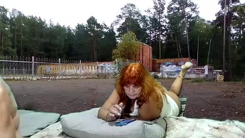 Snapshot of siberiataiga chatting on 09.10.25 siberiataiga online show from 09.10.25