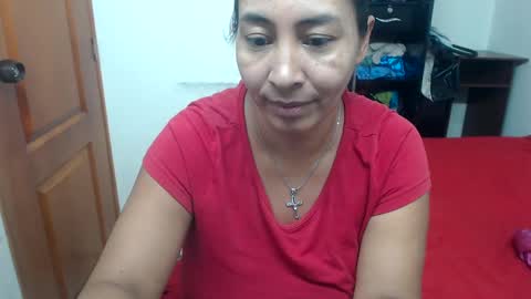 Snapshot of siblley chatting on 02.18.25 sara online show from 02.18.25