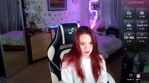 Snapshot of sidny_blush chatting on 09.29.25 Sidny online show from 09.29.25