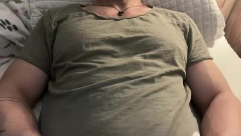 Snapshot of sie273 chatting on 12.17.24 sie273 online show from 12.17.24