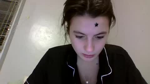 Snapshot of sierranovaa chatting on 02.25.26 sierranovaa online show from 02.25.26