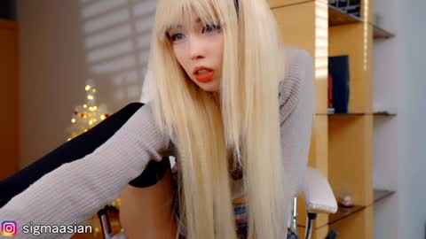 OF   instagram sigmaasian twitter sigmasian online show from 12.27.24