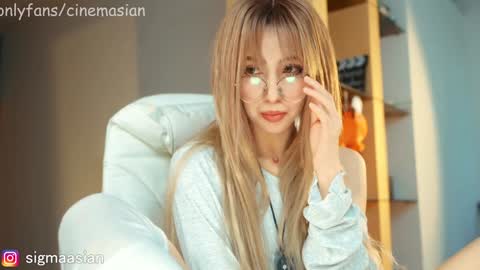 OF   instagram sigmaasian twitter sigmasian online show from 01.11.25