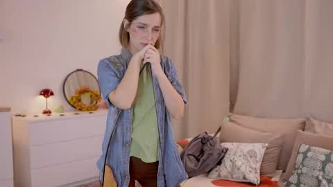 Chilli online show from 10.29.25