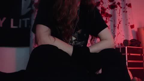 Snapshot of silentmary chatting on 10.24.25 Allmylinkssilentmary666 online show from 10.24.25