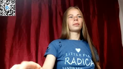 Snapshot of silentpassion567 chatting on 05.12.26 JULIANA online show from 05.12.26