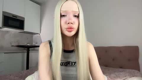 Diana  online show from 10.01.25