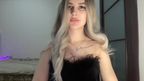 silkybabe19 online show from 12.16.25