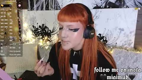 Snapshot of silly_soul chatting on 01.08.26 Mia online show from 01.08.26