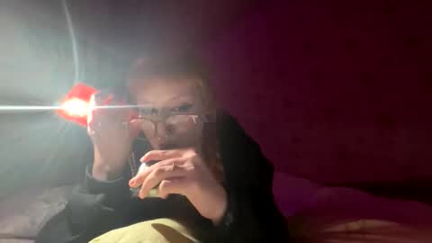 Snapshot of silly_soul chatting on 02.09.26 Mia online show from 02.09.26