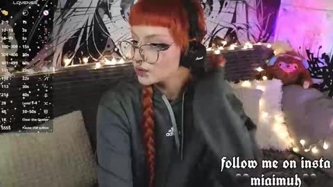 Snapshot of silly_soul chatting on 02.16.26 Mia online show from 02.16.26