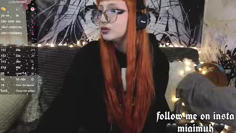 Snapshot of silly_soul chatting on 02.26.26 Mia online show from 02.26.26