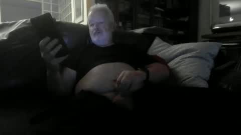 Daddy Bear online show from 11.07.25