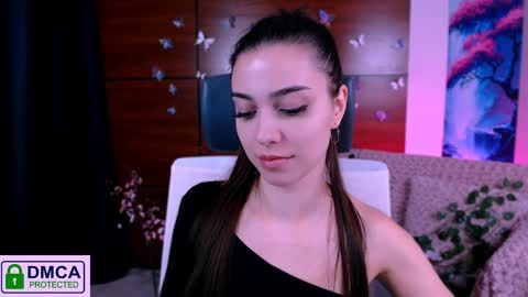 Snapshot of silvia_queen1 chatting on 12.01.24 Silvia nude in pvt  online show from 12.01.24