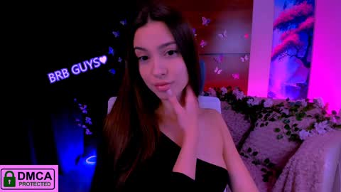 Snapshot of silvia_queen1 chatting on 12.11.24 Silvia nude in pvt  online show from 12.11.24