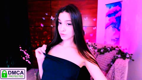 Snapshot of silvia_queen1 chatting on 01.07.25 Silvia nude in pvt  online show from 01.07.25