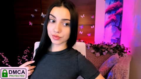 Snapshot of silvia_queen1 chatting on 01.21.25 Silvia nude in pvt  online show from 01.21.25
