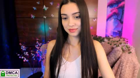 Snapshot of silvia_queen1 chatting on 02.05.25 Silvia nude in pvt  online show from 02.05.25
