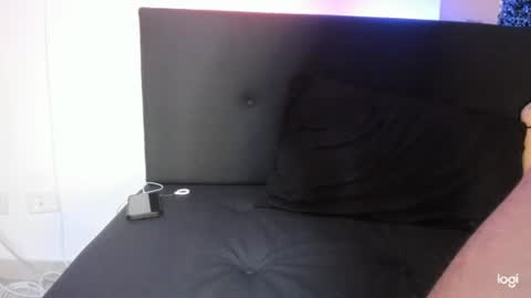 Snapshot of simon_cortes chatting on 06.19.26 Simon Cortes online show from 06.19.26